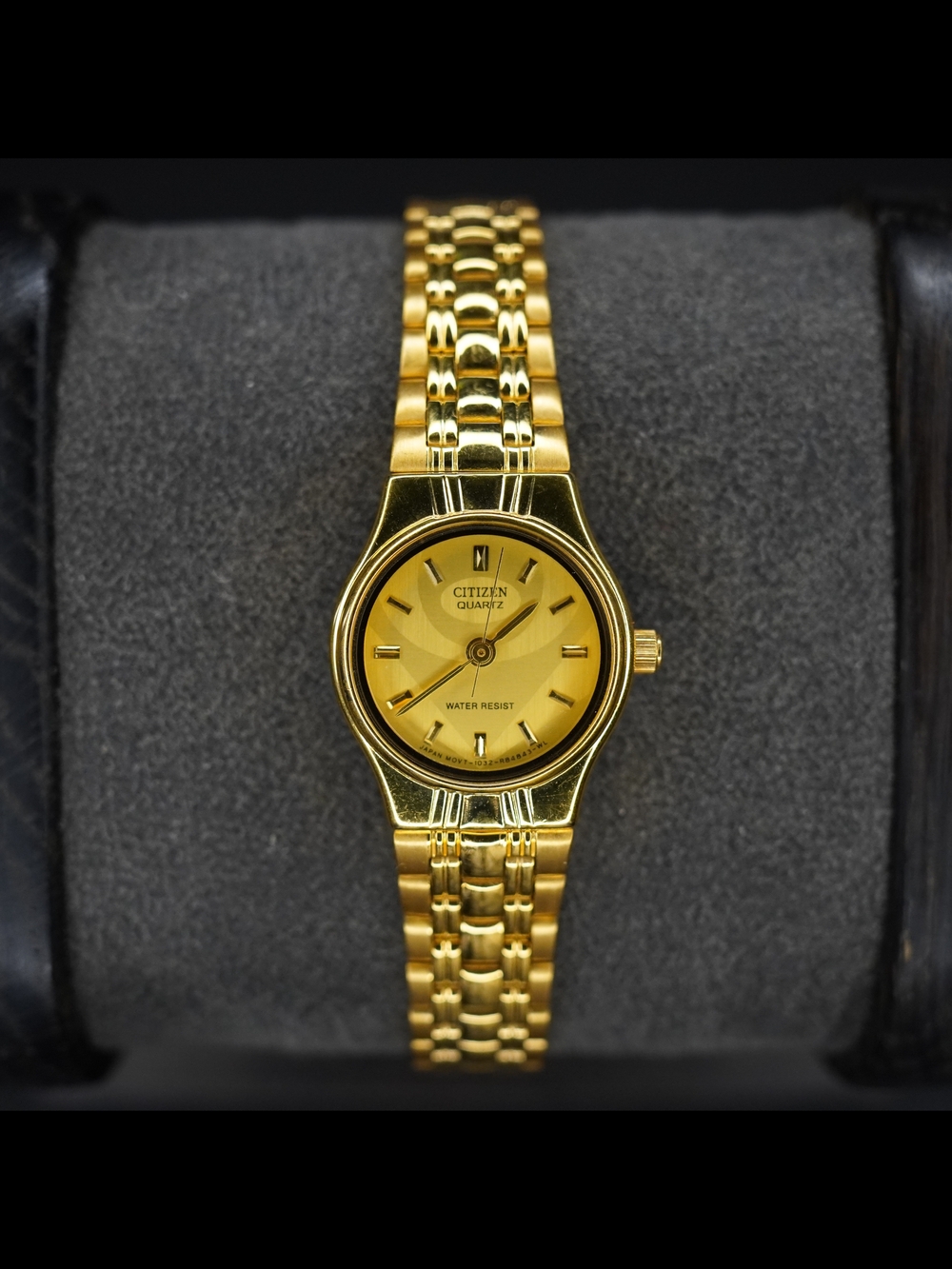 Citizen Quartz Ladies Gold Tone Wristwatch 1032-R31904 Water Resist NOS Japan
